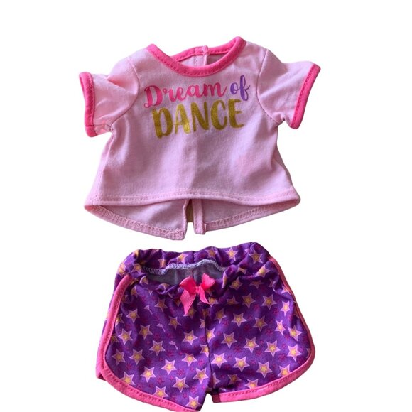 Our Generation Wheelchair Crutches & Cast Set + 3 18" Doll Outfits - Picture 7 of 10